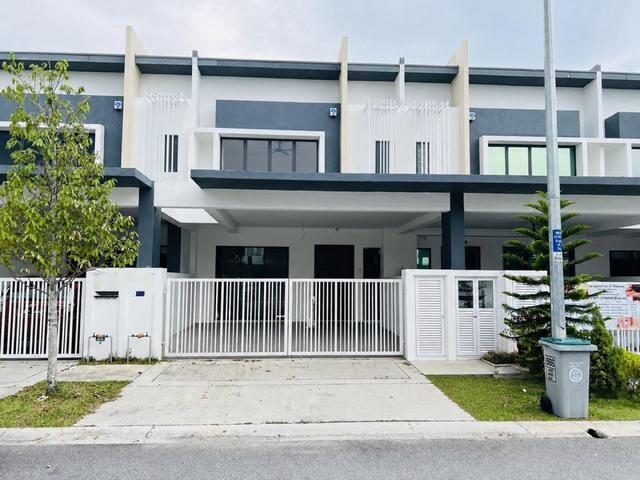 Terraced House for sale in Sendayan Village, Negeri Sembilan