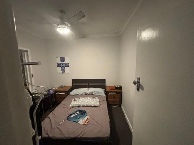 Room for rent in Cloverdale, Western Australia