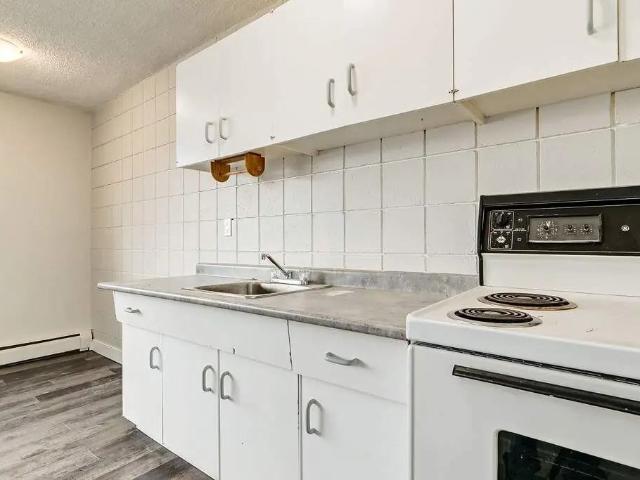 Apartment for rent in Wedgewood, Alberta