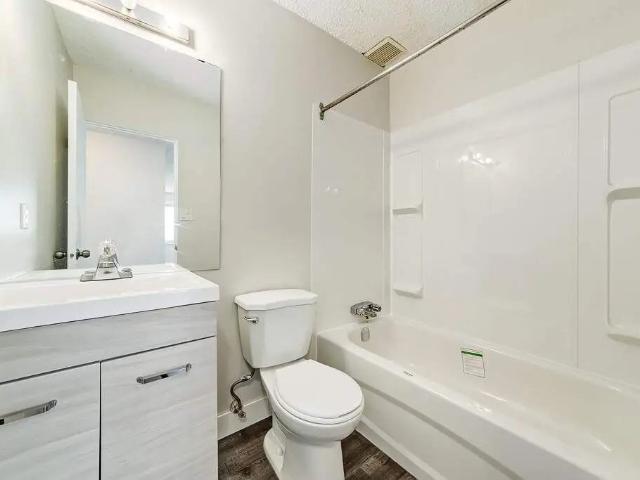 Apartment for rent in Wedgewood, Alberta