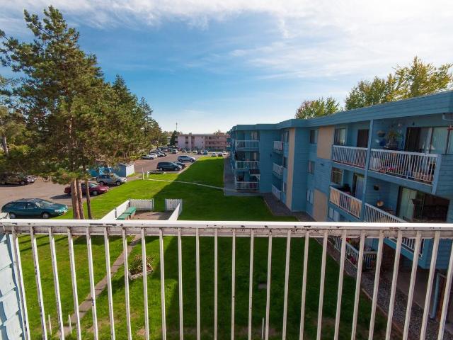 Apartment for rent in Surrey, British Columbia