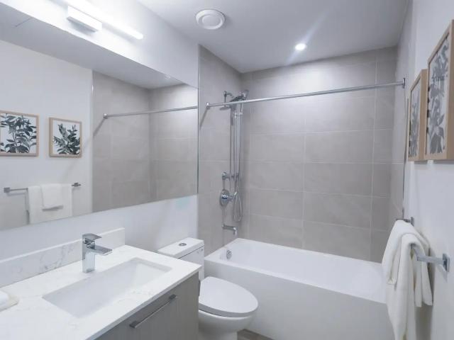 Apartment for rent in Surrey, British Columbia