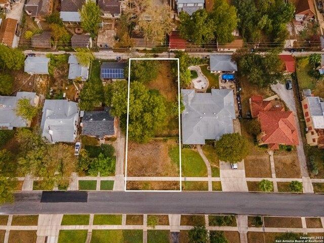 Land for sale in San Antonio Land for sale in San Antonio