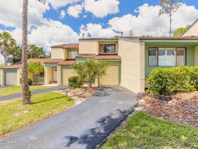 Condo for sale in New Smyrna Beach, Florida