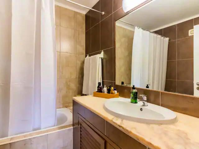 Apartamento alugar em Albufeira e Olhos de Água, Albufeira