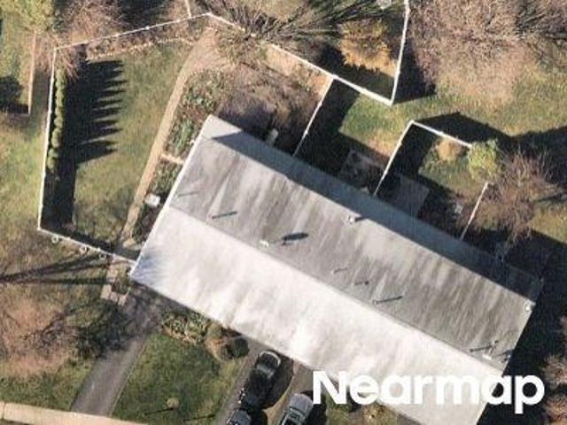 Townhouse for sale in Saratoga Springs