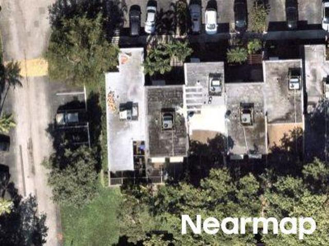 Townhouse for sale in Pembroke Pines, Florida