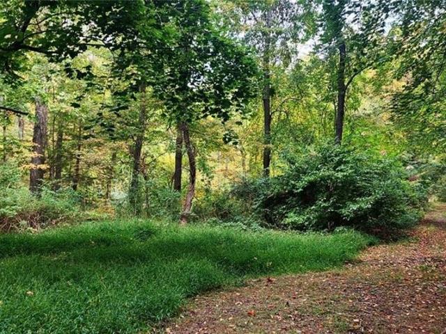 Land for sale in Tuxedo Park