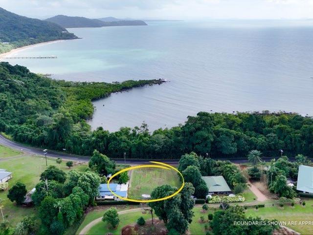 Land for sale in Bingil Bay, Queensland