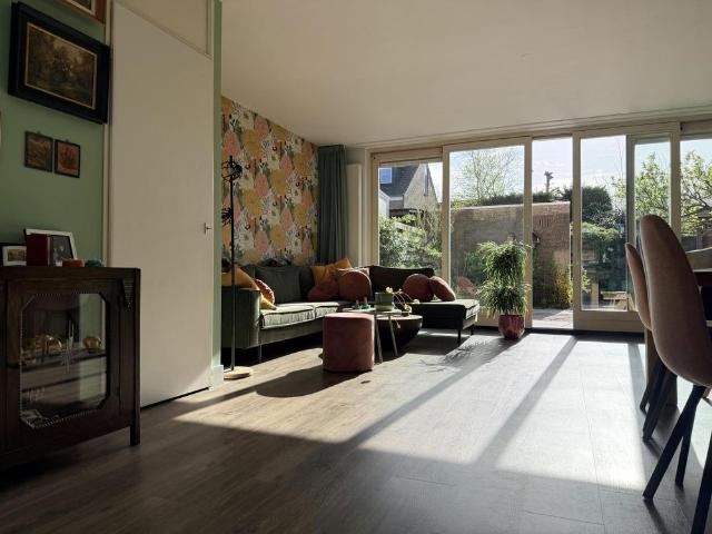 Woning te huur in Hillegom, Zuid Holland