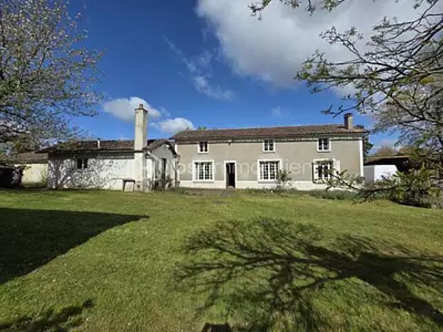 Maison vente à Niort, Clussais-la-pommeraie