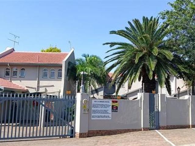 Townhouse for sale in Ekurhuleni, Gauteng