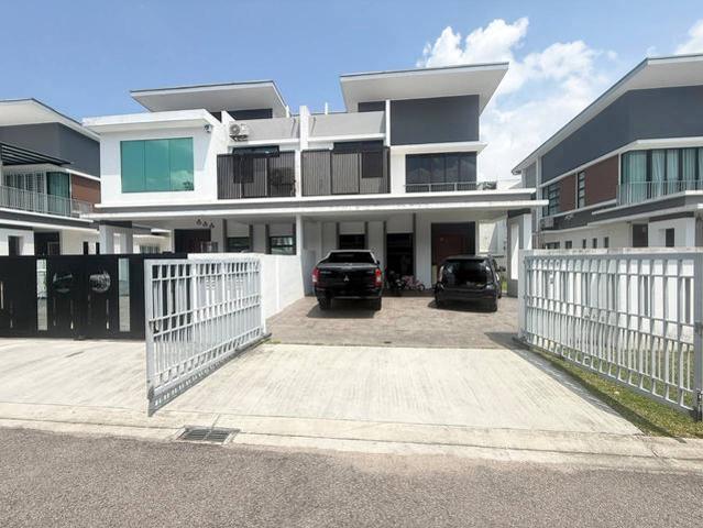 Residential House for sale in Pasir Gudang, Johor