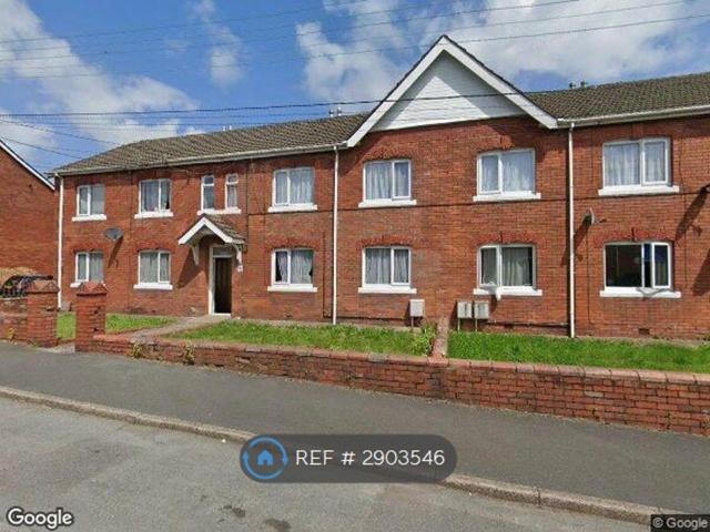 Apartment for rent in Clydach, Wales