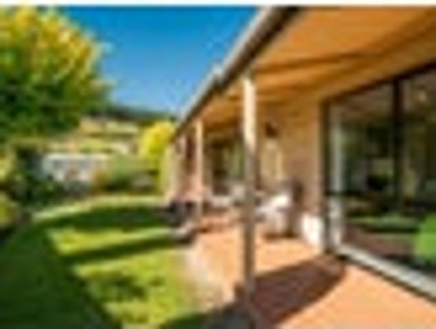 House for rent in Otakou