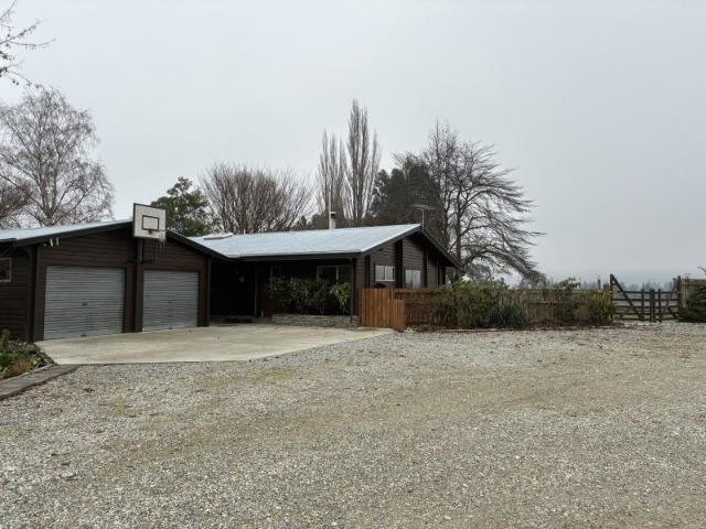 House for rent in Otakou