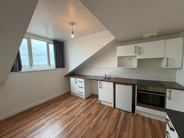 Studio for rent in St Matthew's, Leicester
