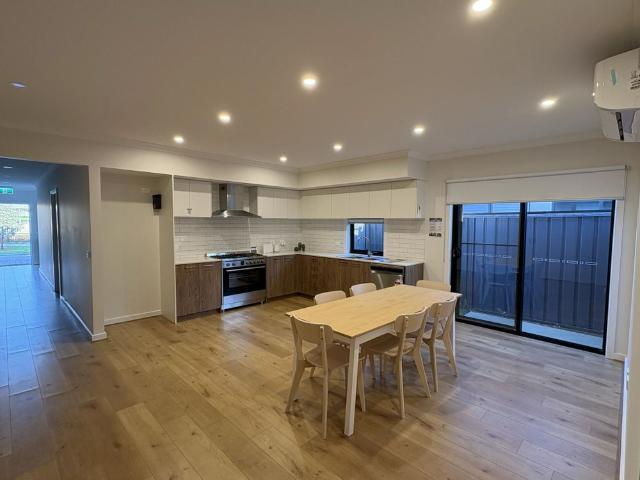 Room for rent in Camerons Creek, Victoria