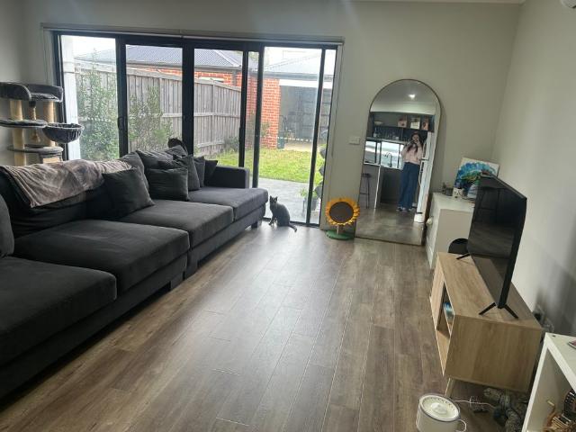 Room for rent in Camerons Creek, Victoria
