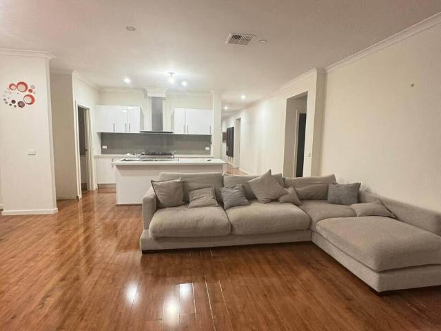 Room for rent in Camerons Creek, Victoria
