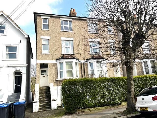 Apartment for rent in London Borough of Croydon, Addiscombe