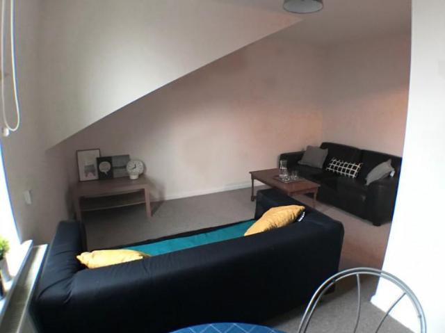 House for rent in Georgia, Greater Manchester