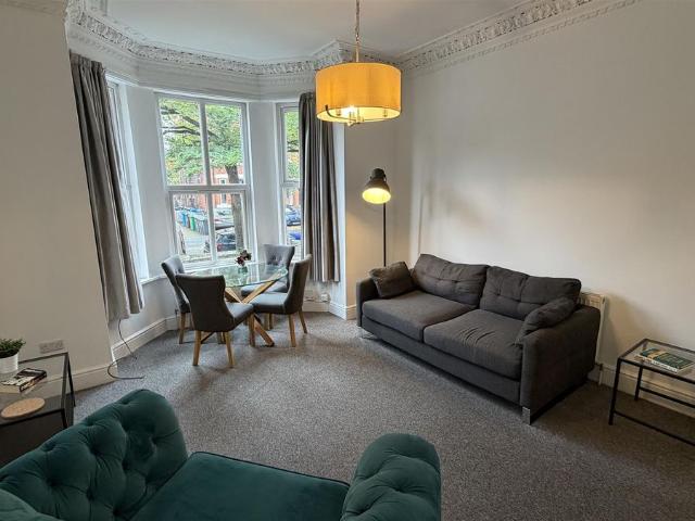 Apartment for rent in West Didsbury, Manchester