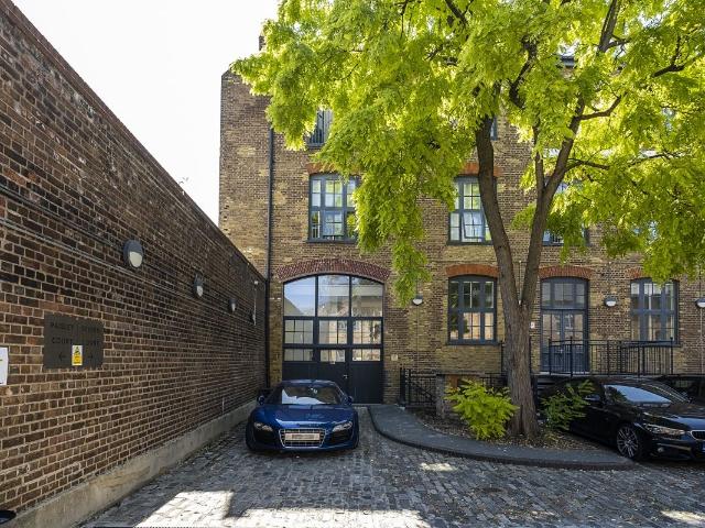 House for rent in Limehouse, Greater London