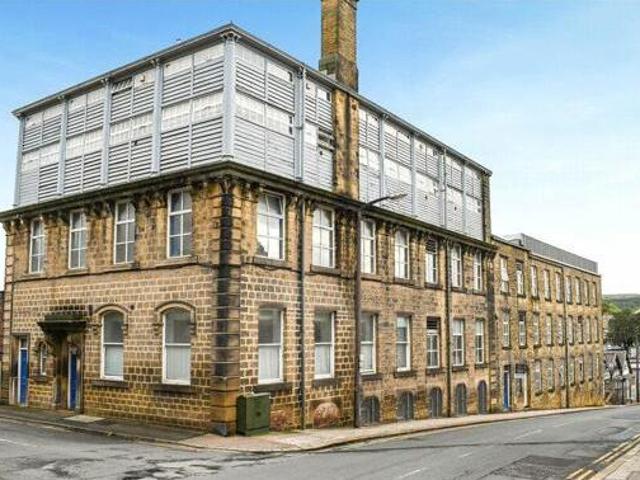 House for sale in Priestthorpe, Crossflatts