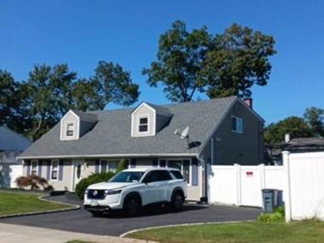 House for sale in Centereach, New York