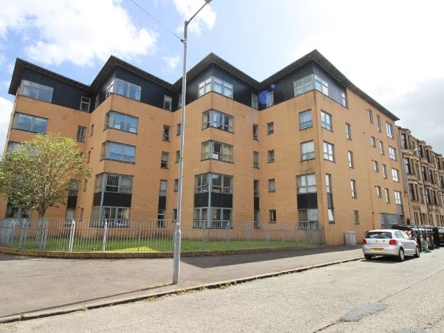 Apartment for rent in Ibroxholm, Ibrox
