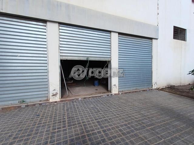 Local commercial vente à Anfa, Gharb-Chrarda-Beni Hssen