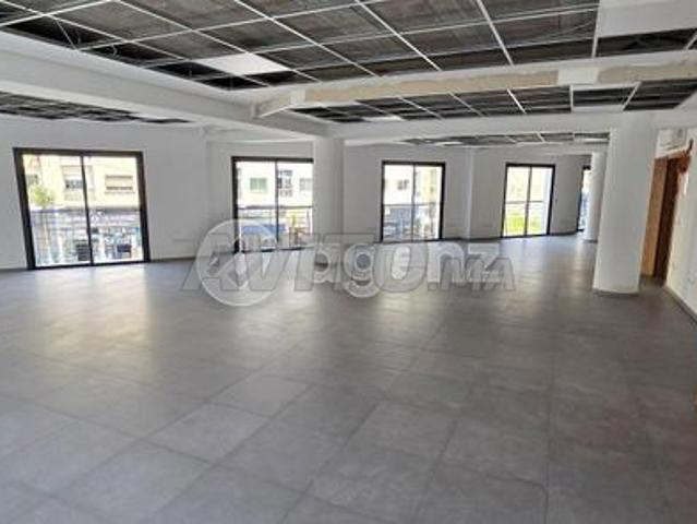 Propriété vente à Anfa, Gharb-Chrarda-Beni Hssen