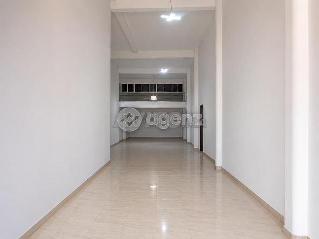 Local commercial vente à Anfa, Gharb-Chrarda-Beni Hssen