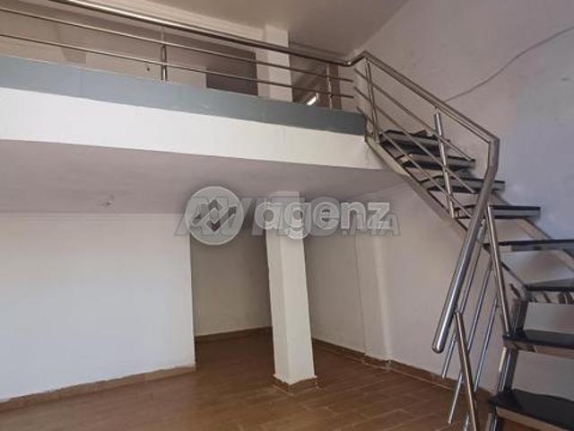Local commercial vente à Anfa, Gharb-Chrarda-Beni Hssen