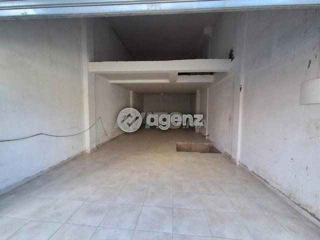 Local commercial vente à Anfa, Gharb-Chrarda-Beni Hssen
