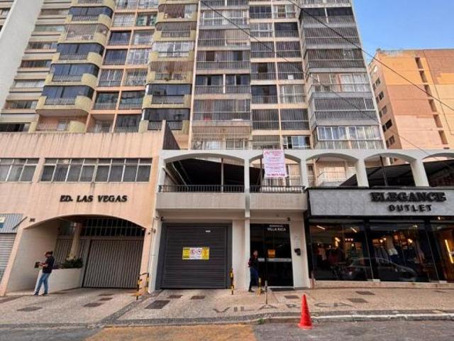 Apartamento venda em Região Geográfica Imediata do Distrito Federal, Região Integrada de Desenvolvimento do Distrito Federal e Entorno