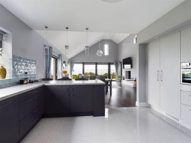 House to rent in Galway