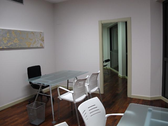 Oficina en alquiler en el Canyeret, Segrià