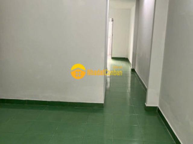 Nhà mặt phố bán