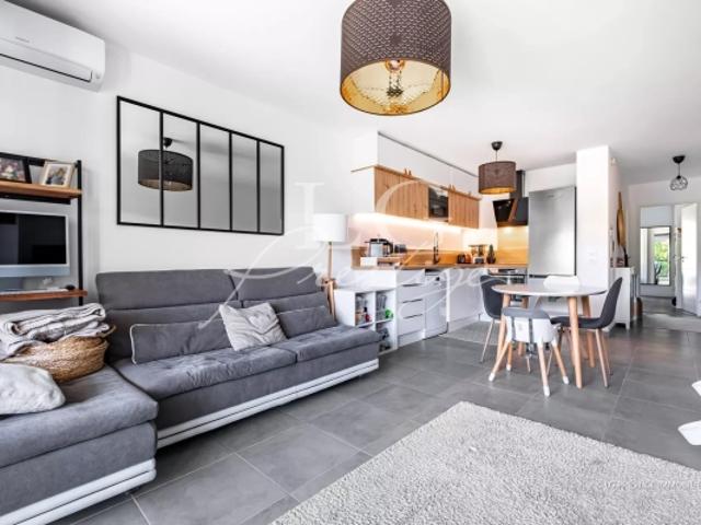 Appartement vente à Grasse, Auribeau-sur-siagne
