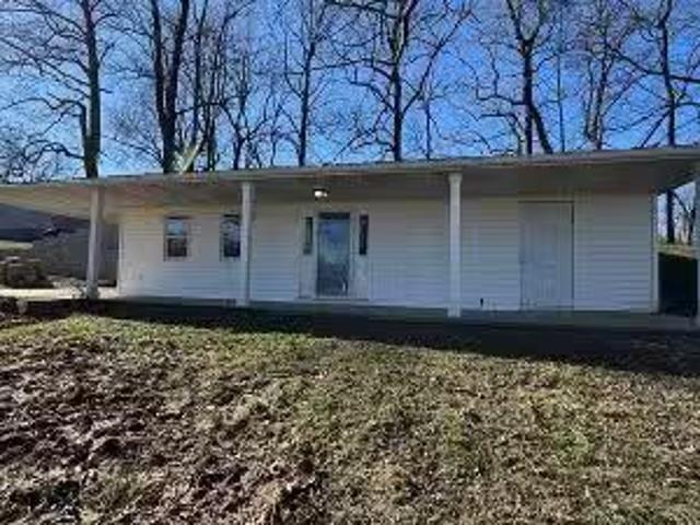 House for sale in Sikeston