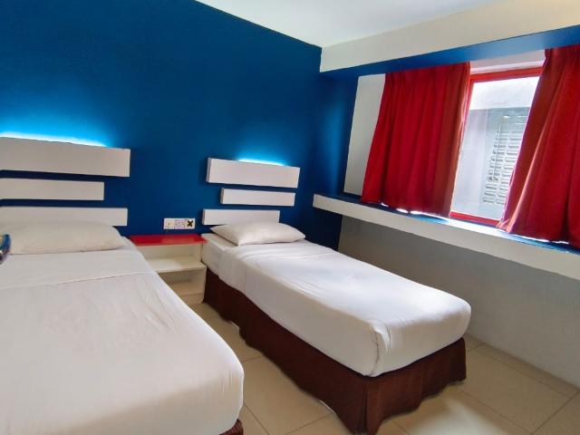 Room for rent in Country Heights Damansara, Kuala Lumpur