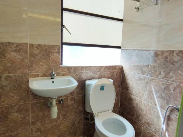 Room for rent in Petaling, Alam Impian