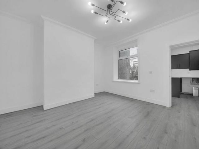 House for rent in Rockliffe, Irwell Vale