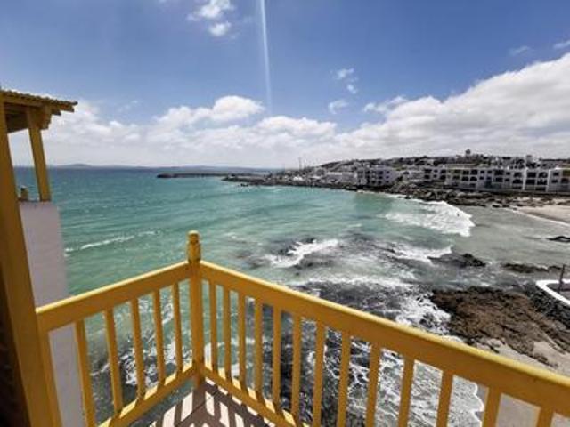Apartment for sale in West Coast, Britannia Bay