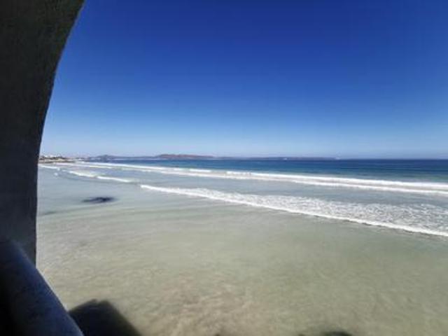 Apartment for sale in West Coast, Britannia Bay