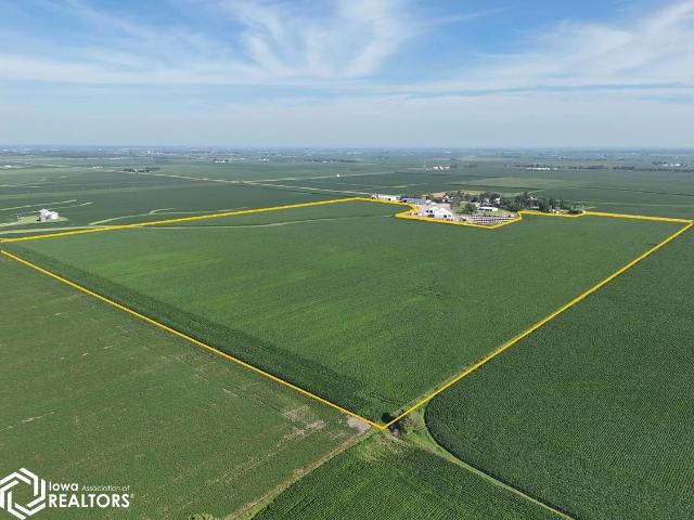 Farm for sale in Crawfordsville, Iowa