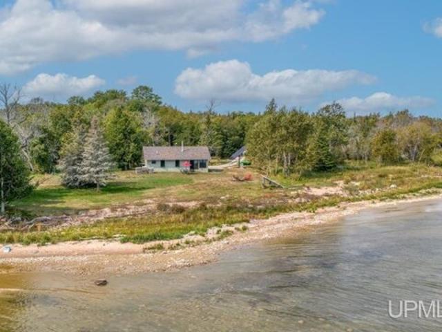 House for sale in Rapid River
