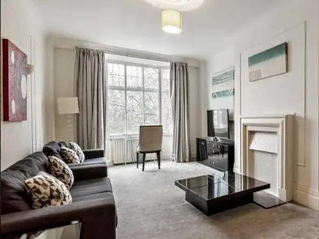 Apartment for rent in St. John's Wood, Greater London